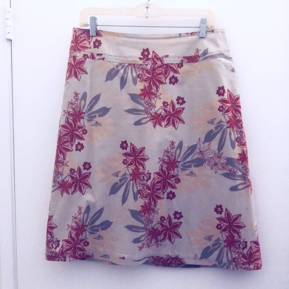 SOLD: H&M Flower Skirt